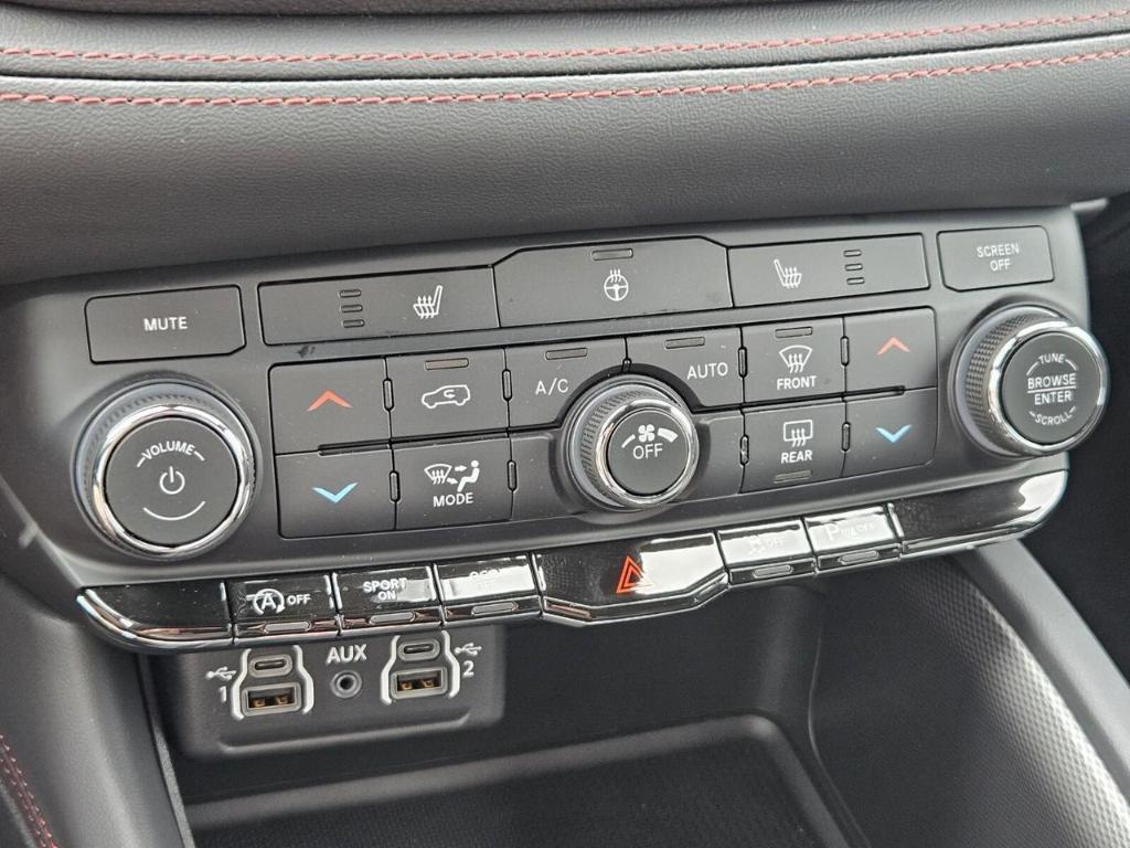 new 2025 Dodge Durango car, priced at $37,951