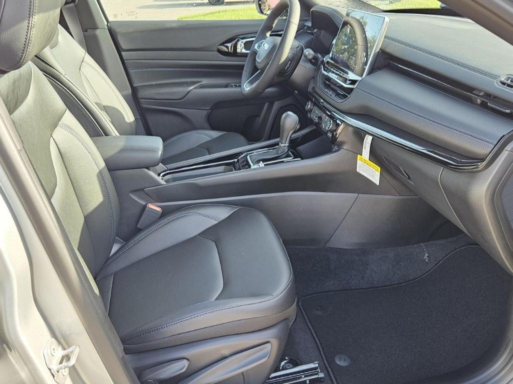 new 2025 Jeep Compass car, priced at $36,716