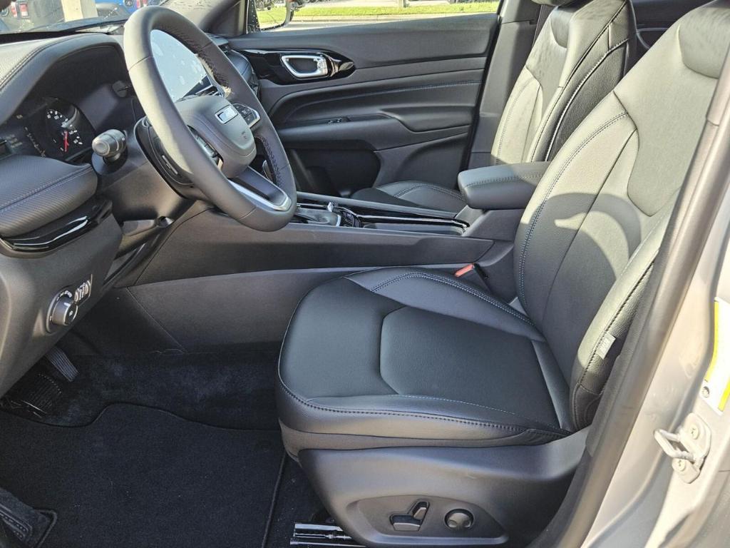 new 2025 Jeep Compass car, priced at $36,716