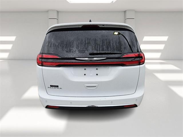 used 2024 Chrysler Pacifica car, priced at $39,052