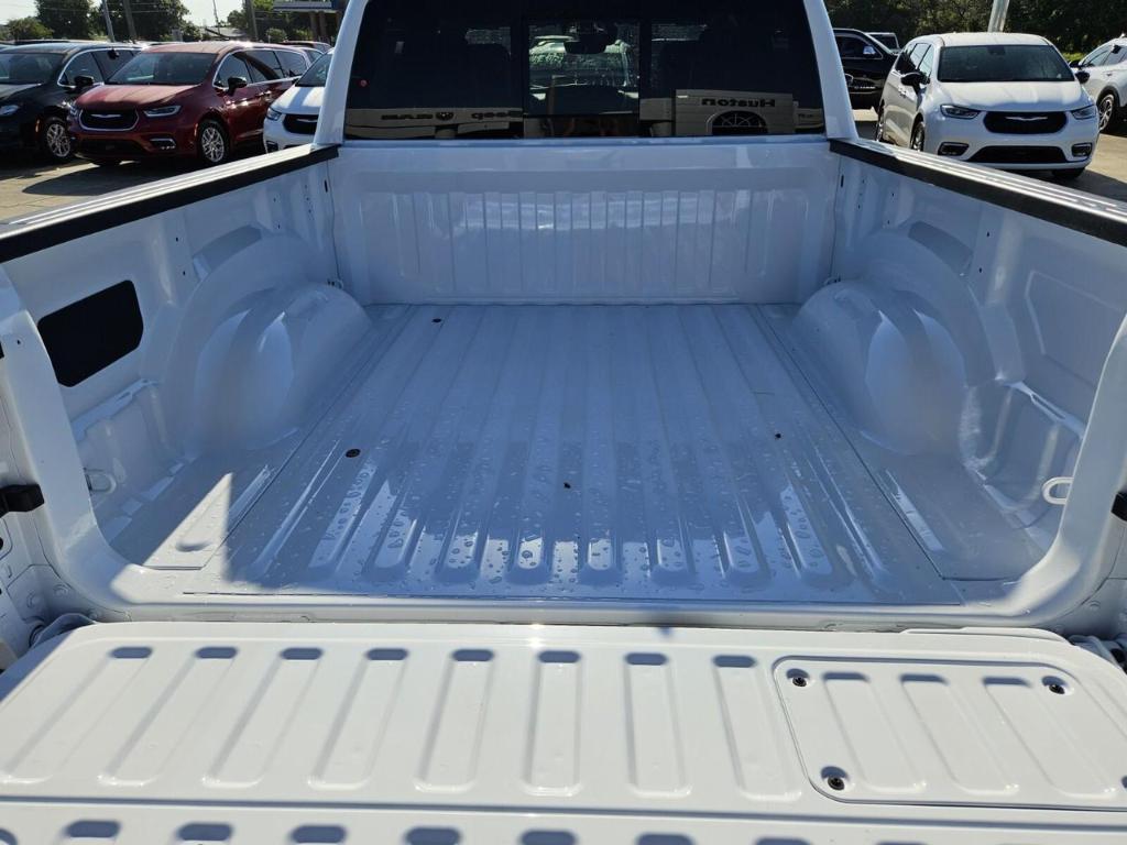 new 2025 Ram 1500 car, priced at $53,577