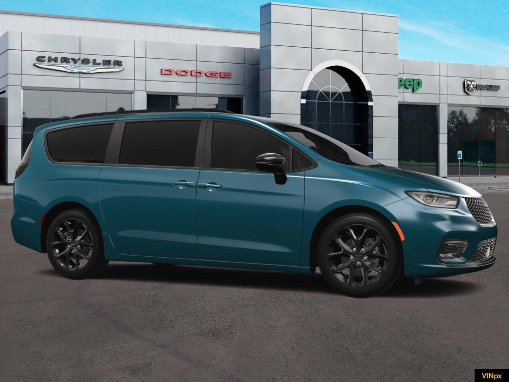 new 2025 Chrysler Pacifica car, priced at $47,041
