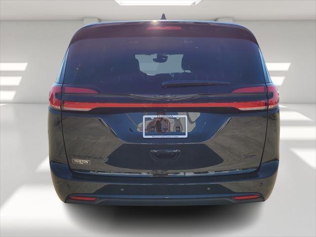 new 2024 Chrysler Pacifica car, priced at $42,940