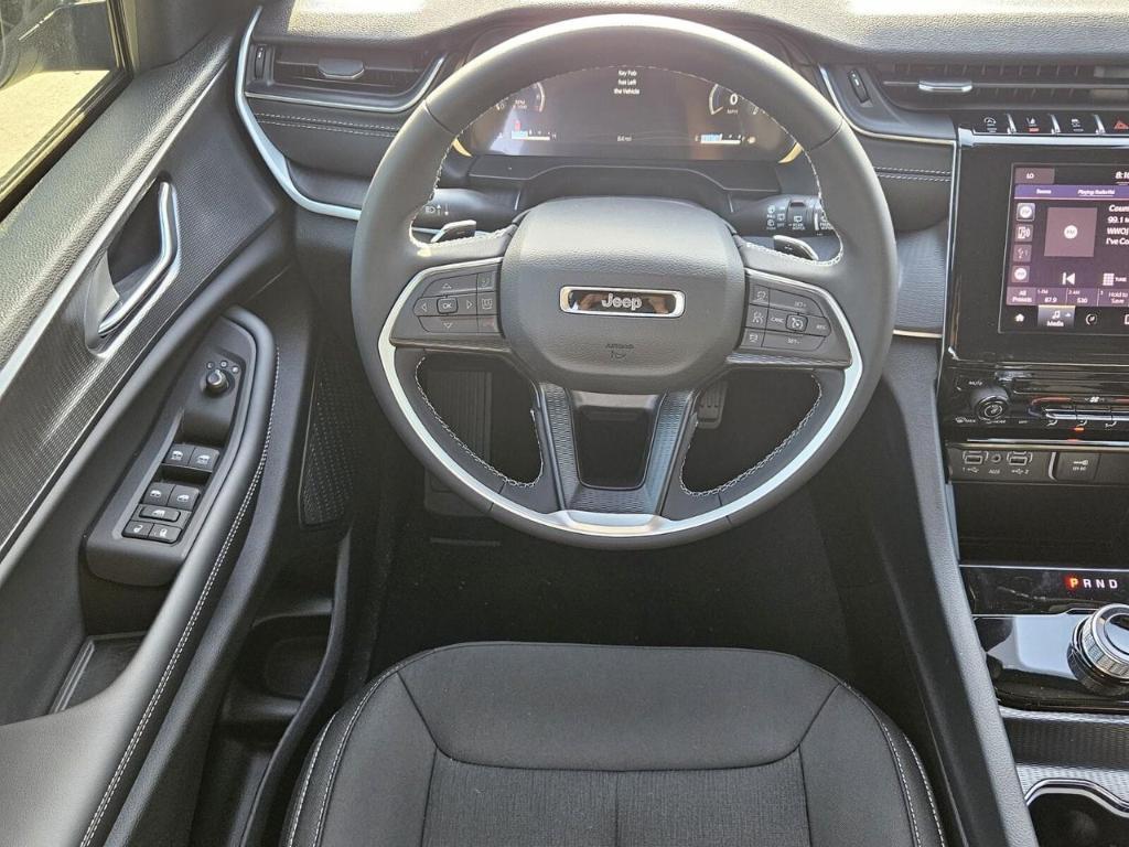 new 2025 Jeep Grand Cherokee L car, priced at $37,585