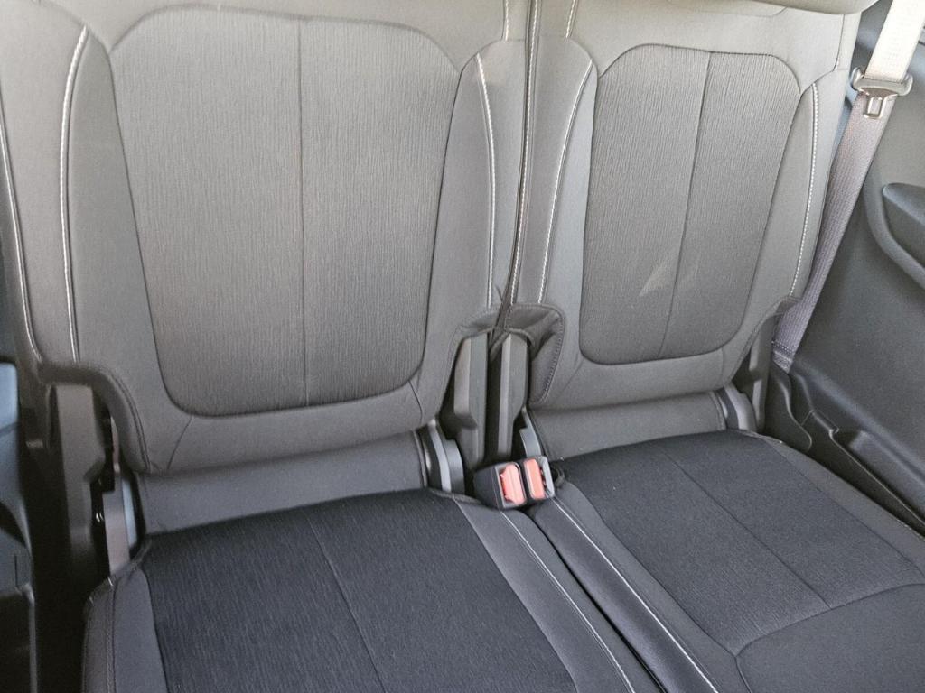 new 2025 Jeep Grand Cherokee L car, priced at $37,585