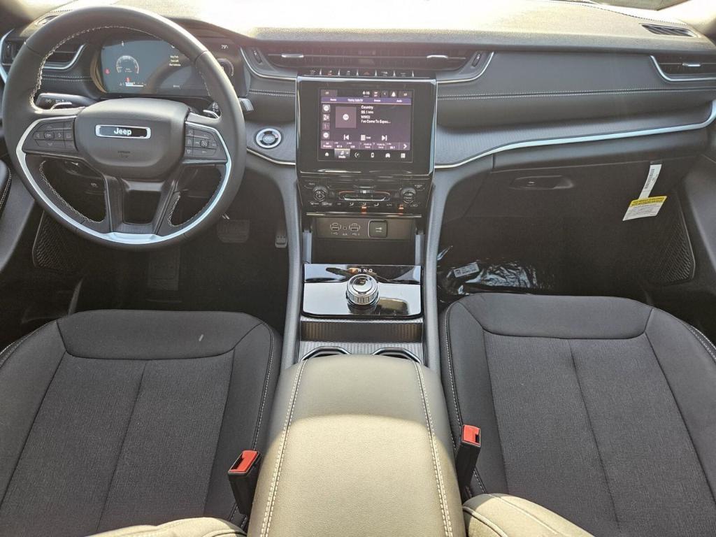 new 2025 Jeep Grand Cherokee L car, priced at $37,585