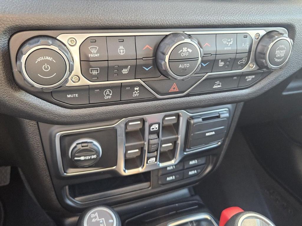 new 2026 Jeep Wrangler car, priced at $46,937