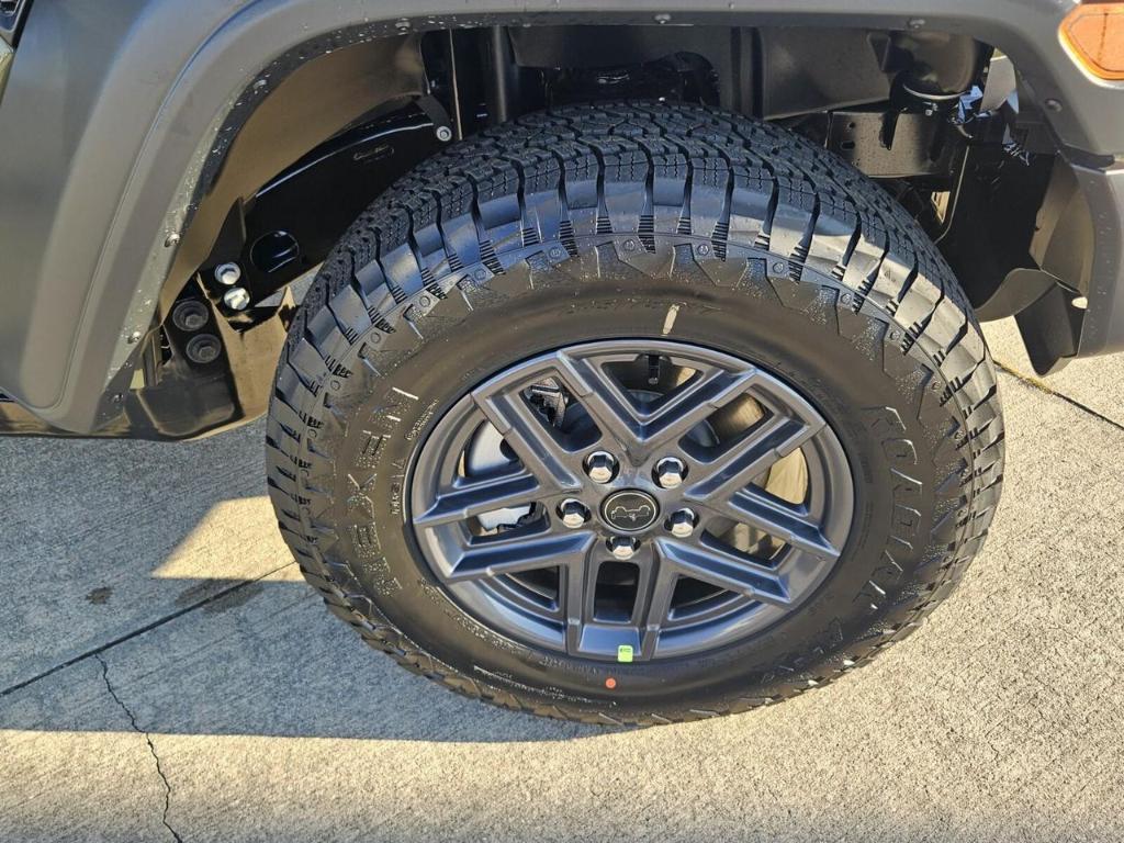 new 2026 Jeep Wrangler car, priced at $46,937