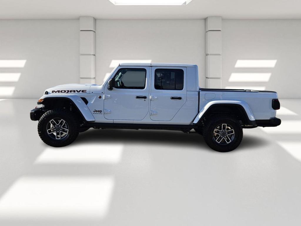 new 2025 Jeep Gladiator car, priced at $53,378