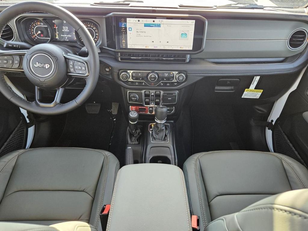 new 2025 Jeep Gladiator car, priced at $53,378