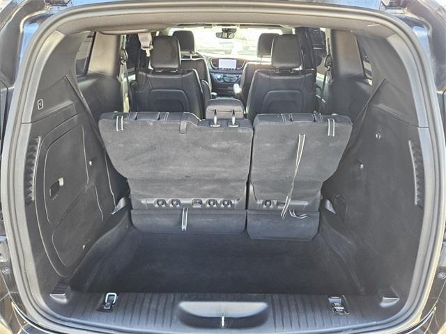 used 2022 Chrysler Pacifica Hybrid car, priced at $24,999