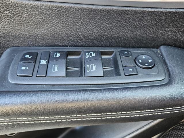 used 2022 Chrysler Pacifica Hybrid car, priced at $24,999