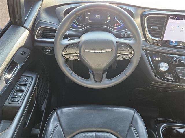 used 2022 Chrysler Pacifica Hybrid car, priced at $24,999