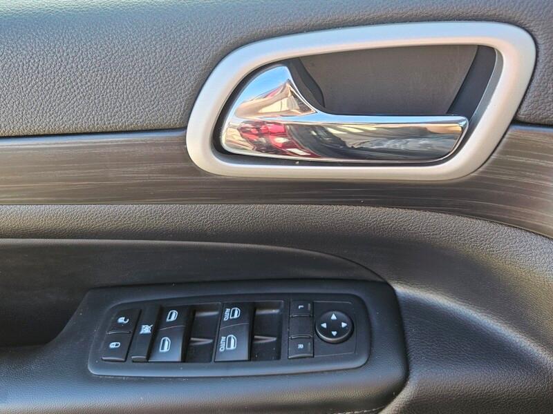 used 2020 Jeep Grand Cherokee car, priced at $19,488