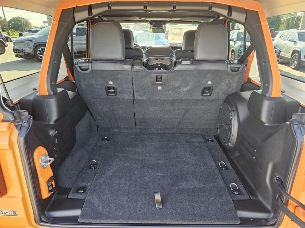 new 2025 Jeep Wrangler car, priced at $51,093