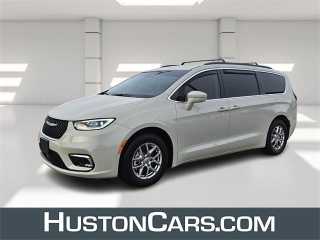used 2021 Chrysler Pacifica car, priced at $25,488