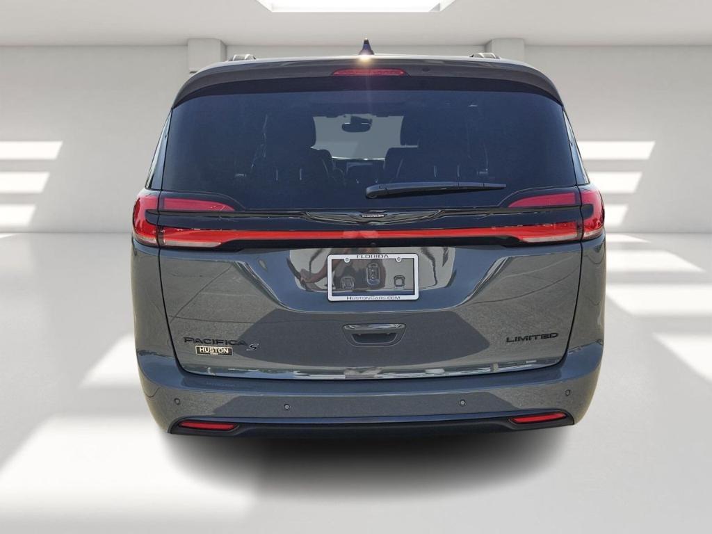 new 2025 Chrysler Pacifica car, priced at $47,041