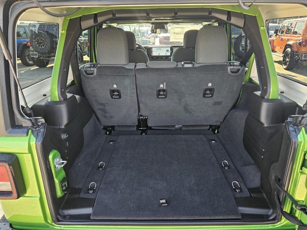 new 2025 Jeep Wrangler car, priced at $40,612