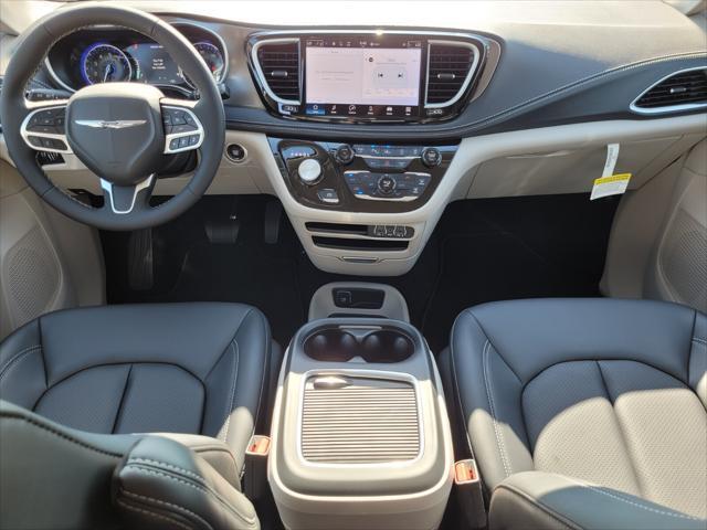 new 2024 Chrysler Pacifica car, priced at $41,445