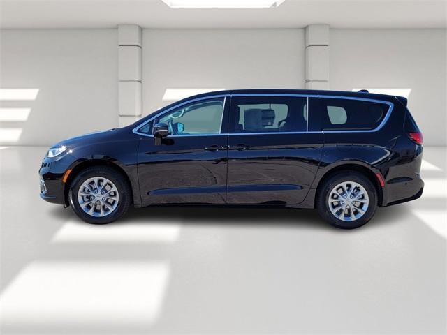 new 2024 Chrysler Pacifica car, priced at $41,445