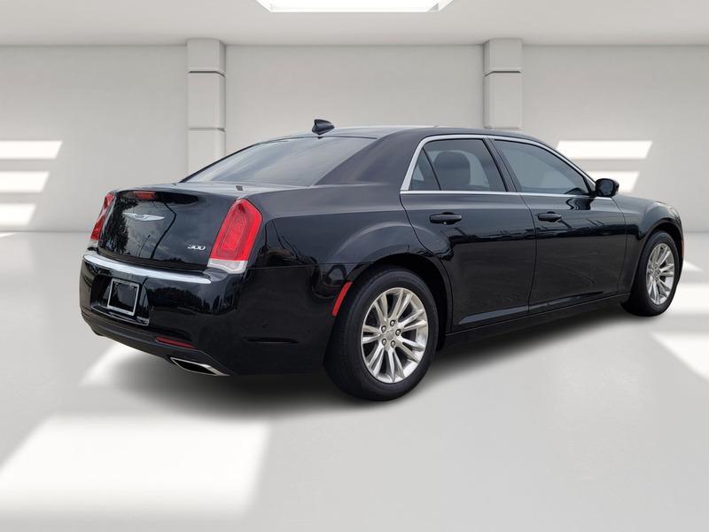 used 2021 Chrysler 300 car, priced at $22,583