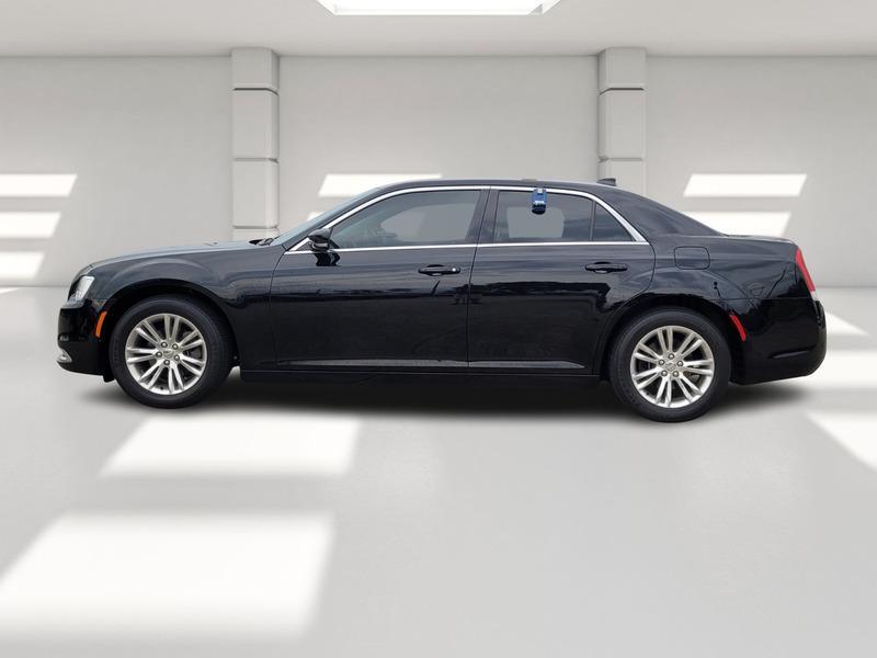 used 2021 Chrysler 300 car, priced at $22,583