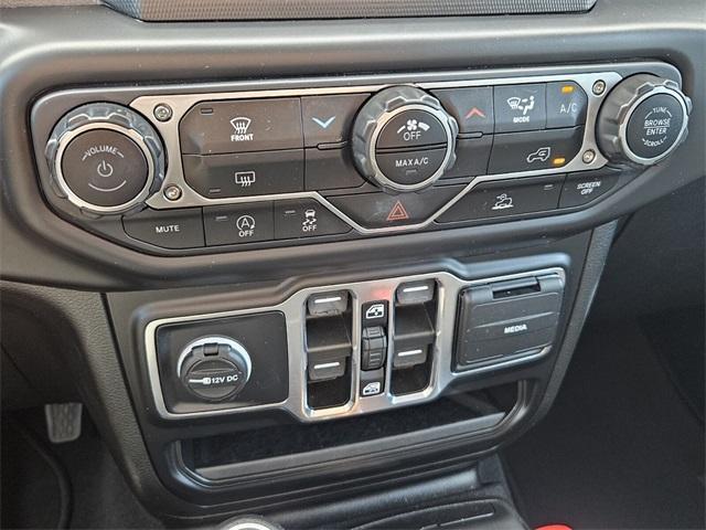 used 2022 Jeep Wrangler Unlimited car, priced at $28,401