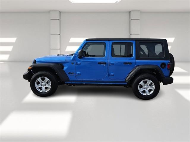 used 2022 Jeep Wrangler Unlimited car, priced at $28,401