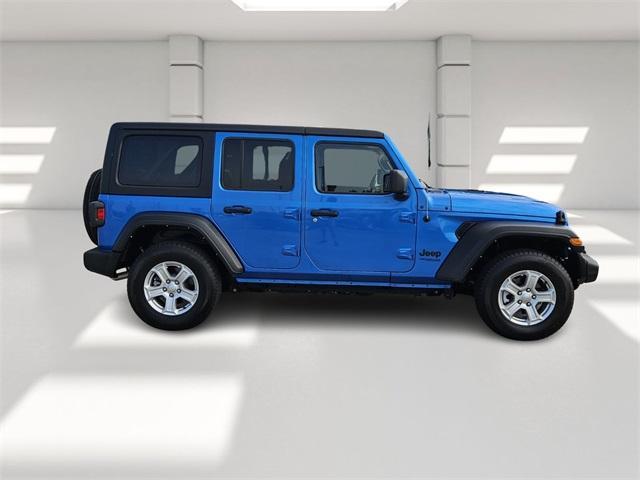 used 2022 Jeep Wrangler Unlimited car, priced at $28,401