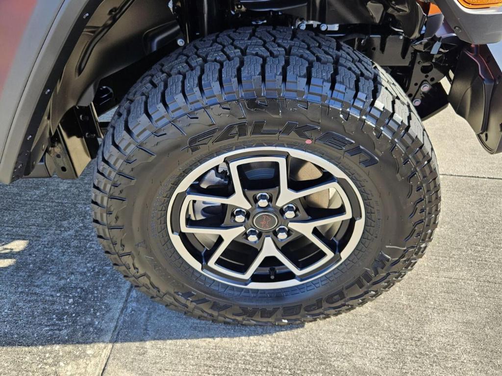 new 2025 Jeep Gladiator car, priced at $48,714