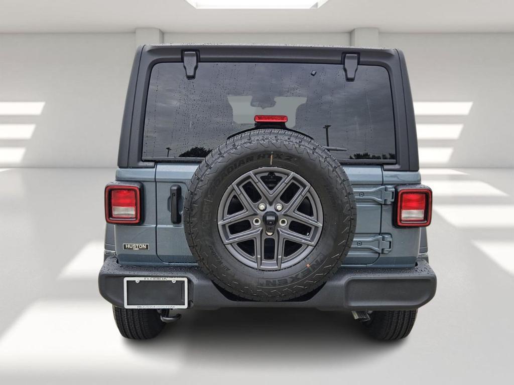 new 2025 Jeep Wrangler car, priced at $39,689