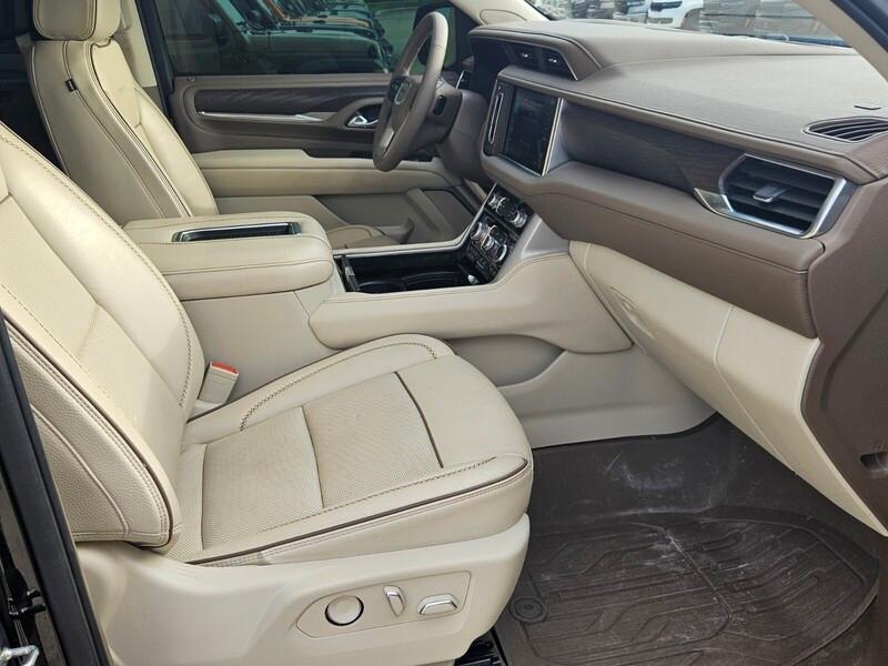 used 2021 GMC Yukon car, priced at $45,999