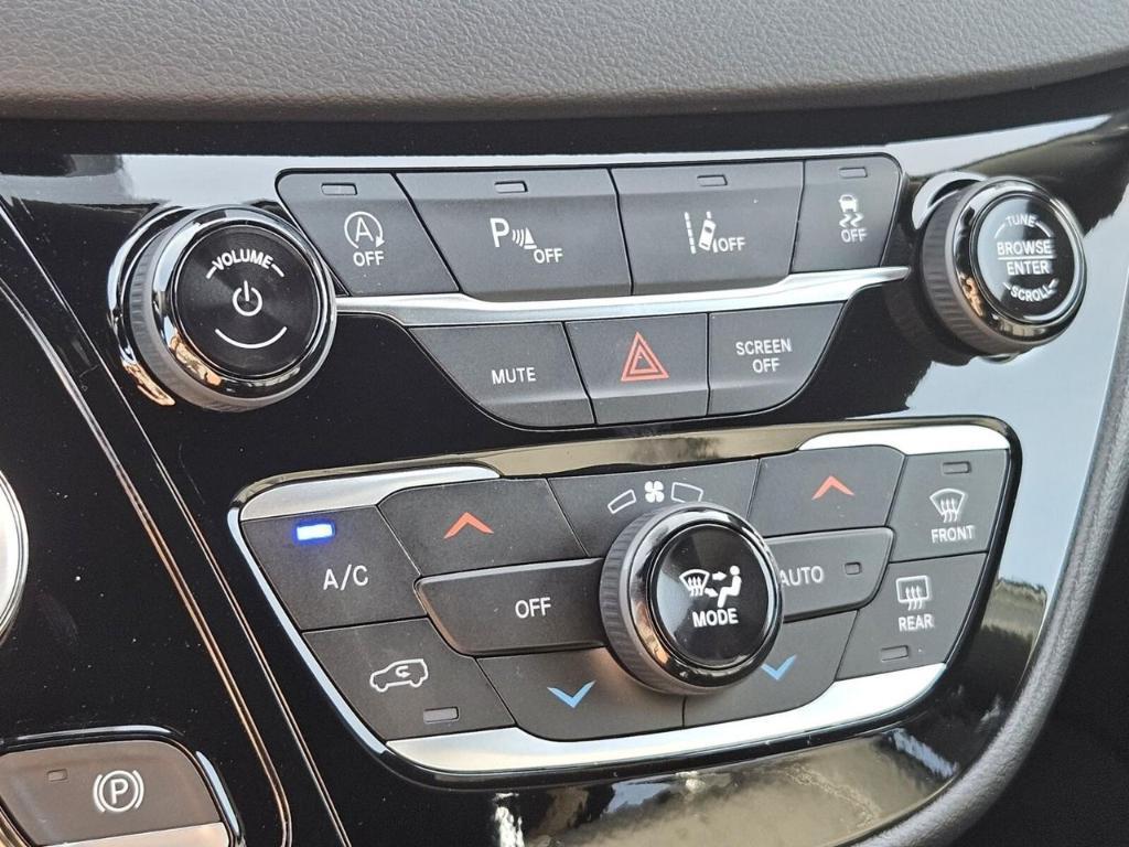 new 2025 Chrysler Voyager car, priced at $38,703