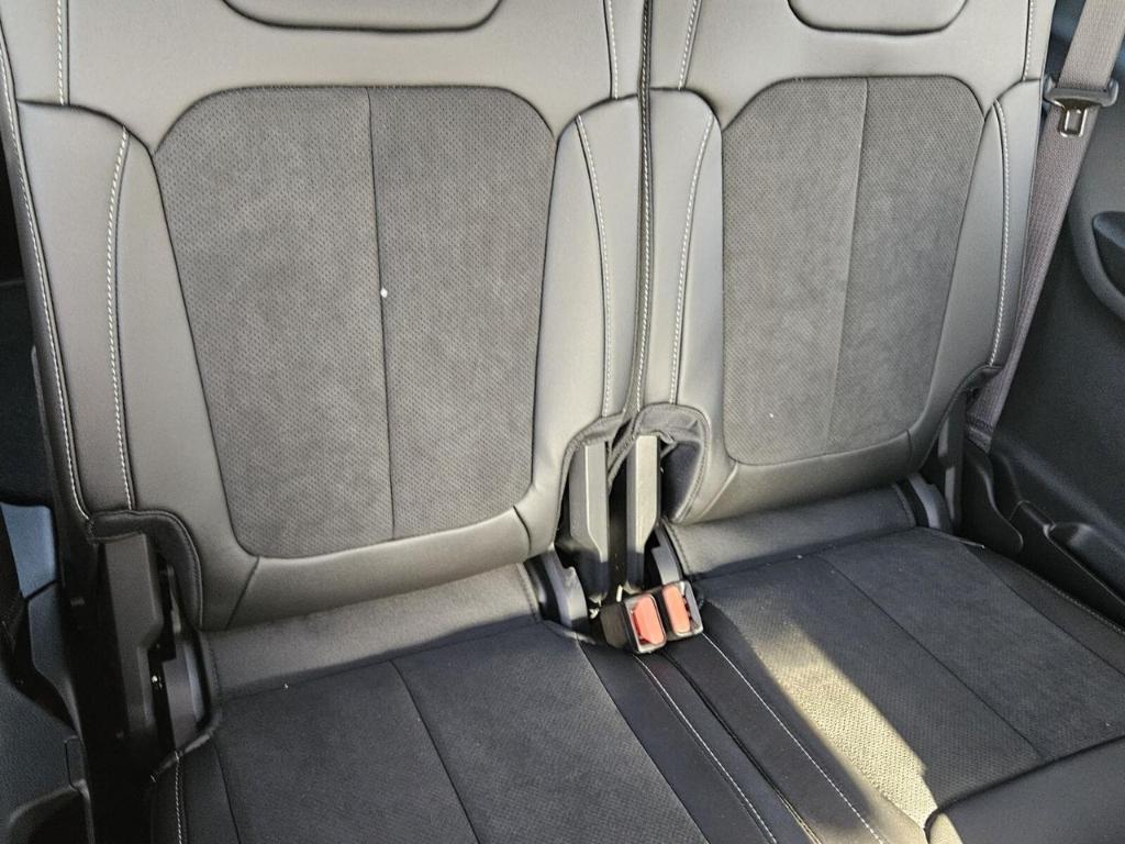 new 2025 Jeep Grand Cherokee L car, priced at $43,806