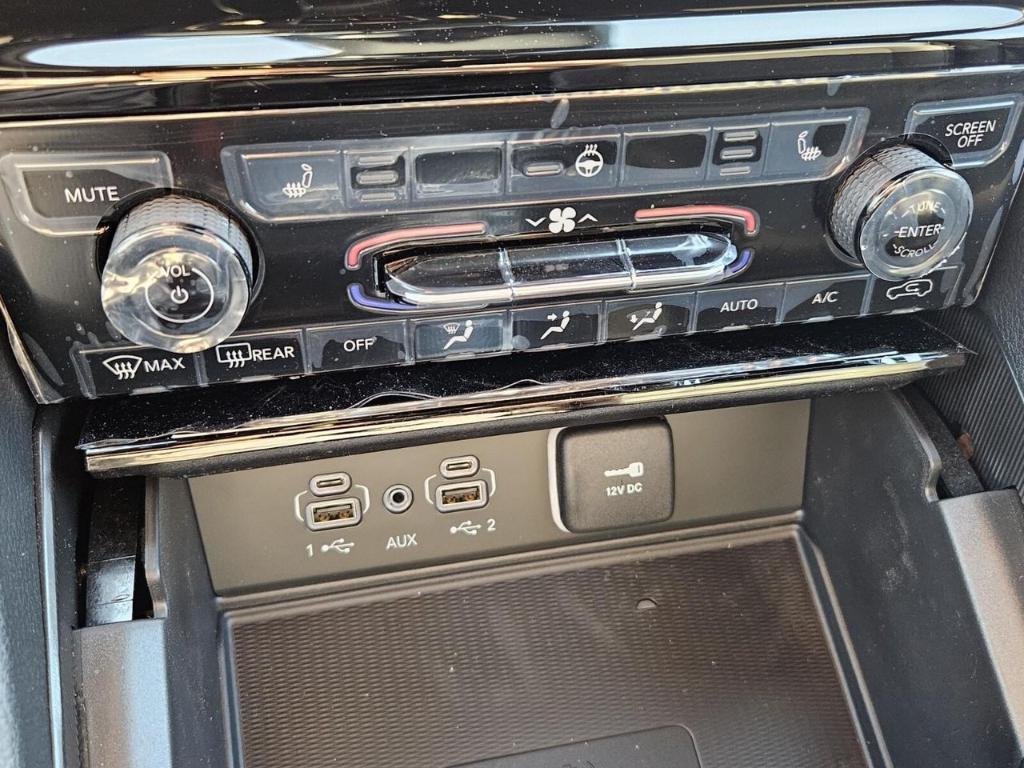 new 2025 Jeep Grand Cherokee L car, priced at $43,806