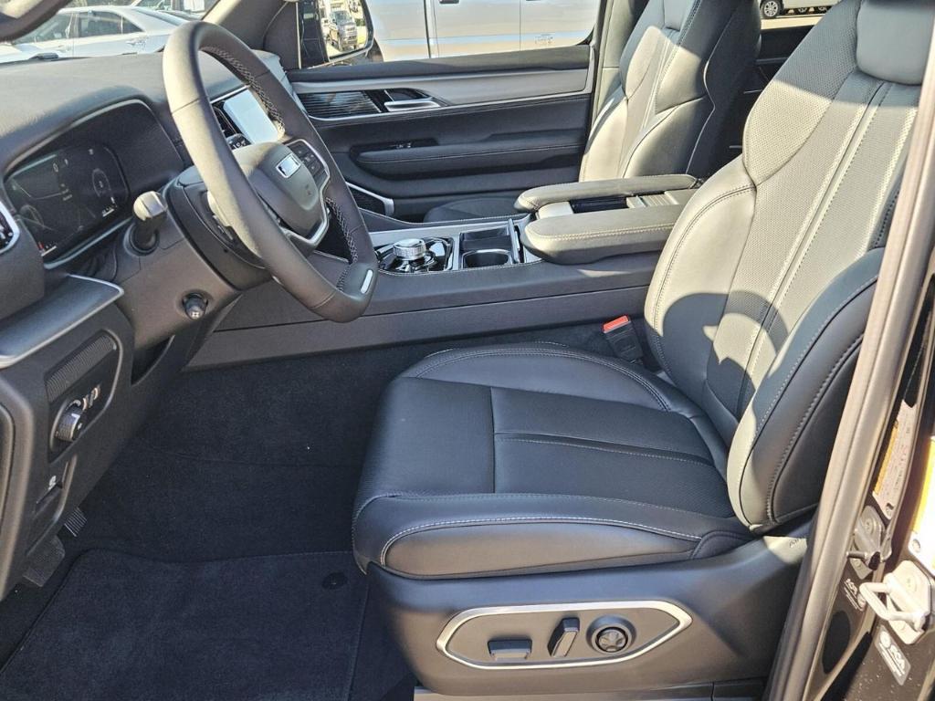 new 2025 Jeep Wagoneer L car, priced at $68,623