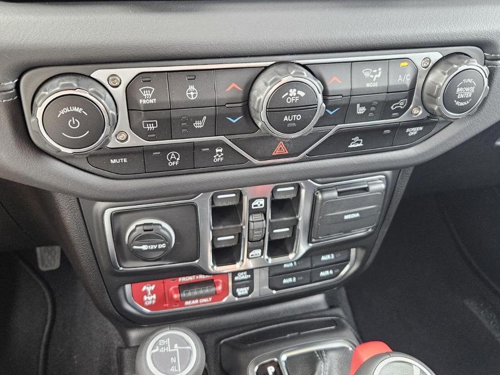 new 2025 Jeep Gladiator car, priced at $48,514