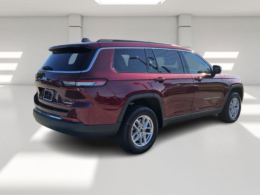 new 2025 Jeep Grand Cherokee L car, priced at $39,297