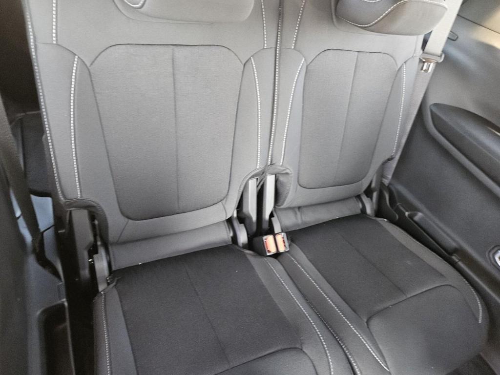 new 2025 Jeep Grand Cherokee L car, priced at $39,297