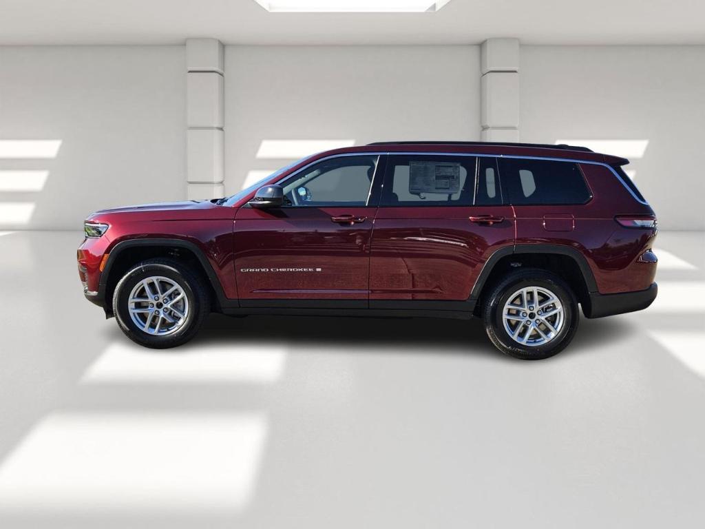 new 2025 Jeep Grand Cherokee L car, priced at $39,297