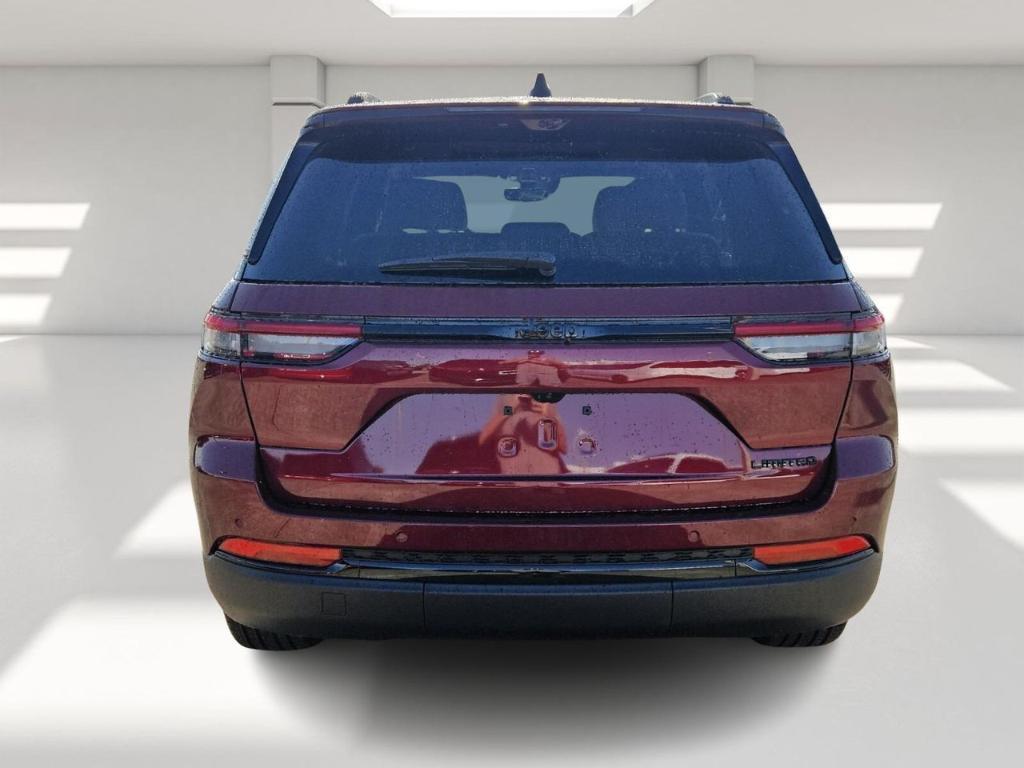 new 2025 Jeep Grand Cherokee car, priced at $46,831