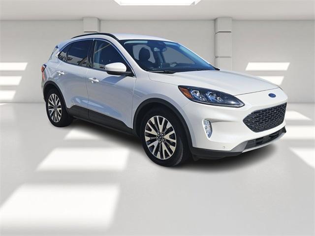 used 2022 Ford Escape car, priced at $19,999