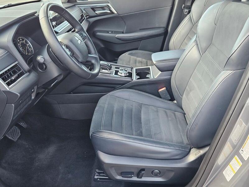 used 2024 Mitsubishi Outlander car, priced at $24,999