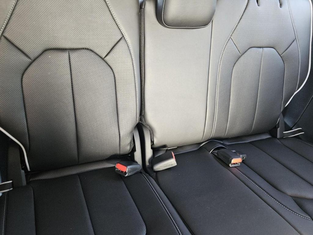 new 2025 Chrysler Pacifica car, priced at $46,975