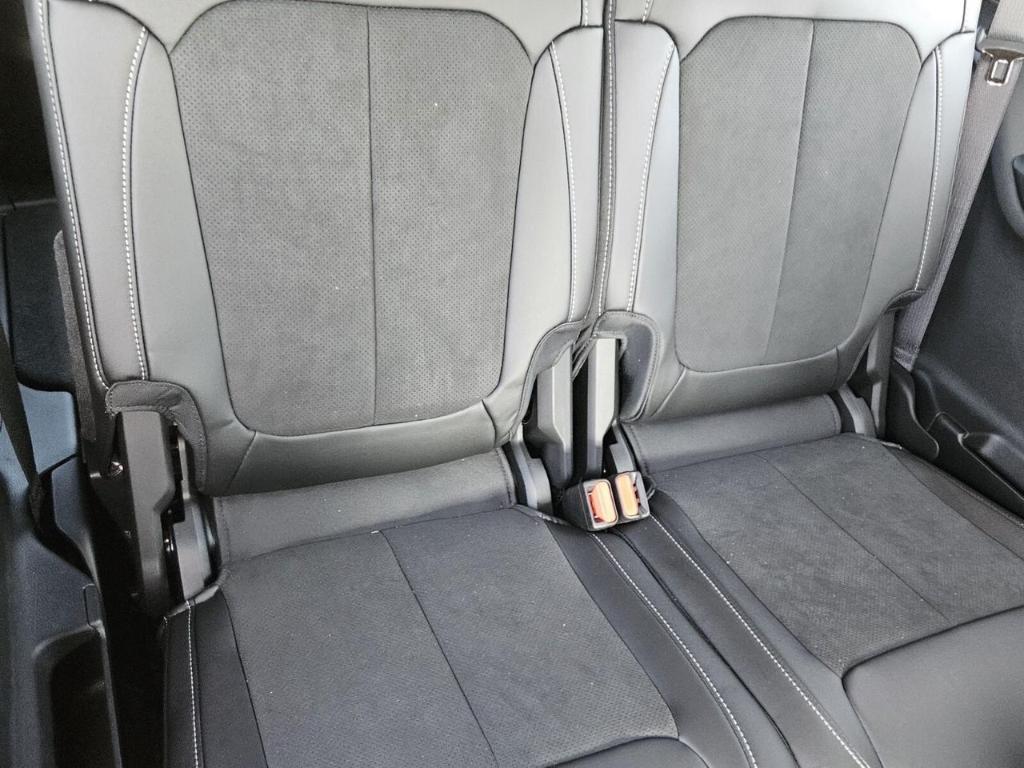 new 2025 Jeep Grand Cherokee L car, priced at $44,885