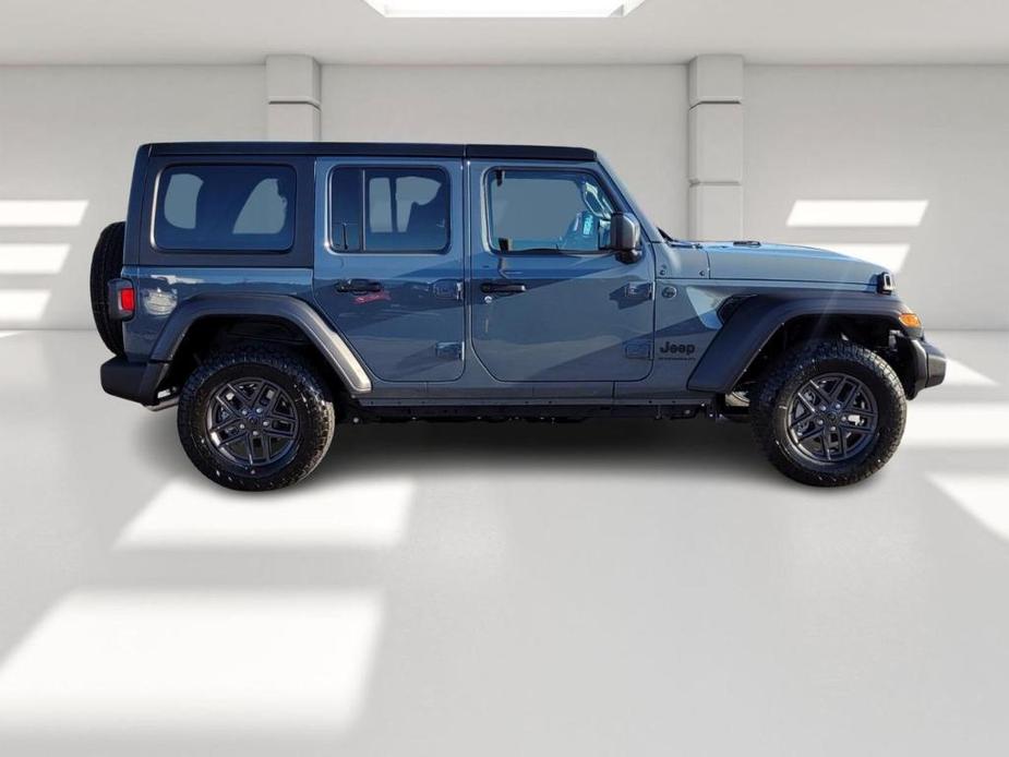 new 2025 Jeep Wrangler car, priced at $48,435