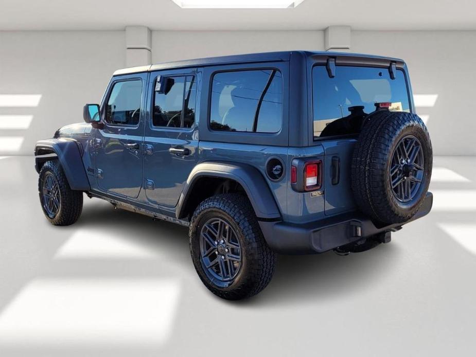 new 2025 Jeep Wrangler car, priced at $48,435