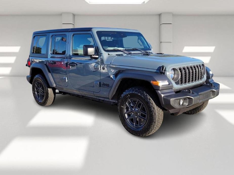 new 2025 Jeep Wrangler car, priced at $48,435