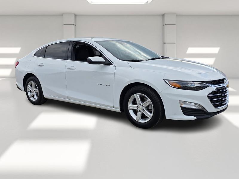 used 2024 Chevrolet Malibu car, priced at $15,999