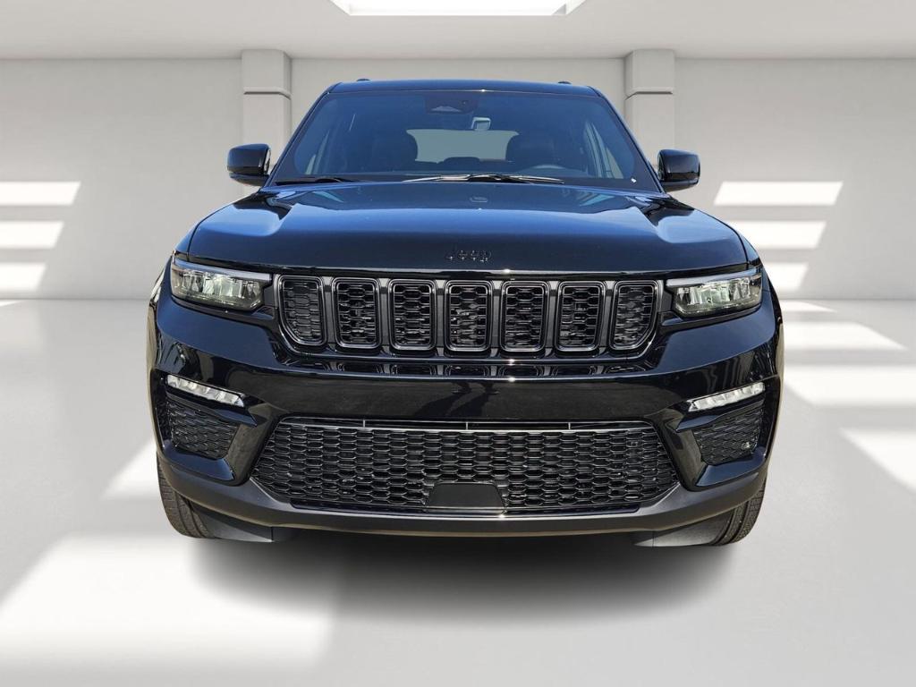 new 2025 Jeep Grand Cherokee car, priced at $40,734